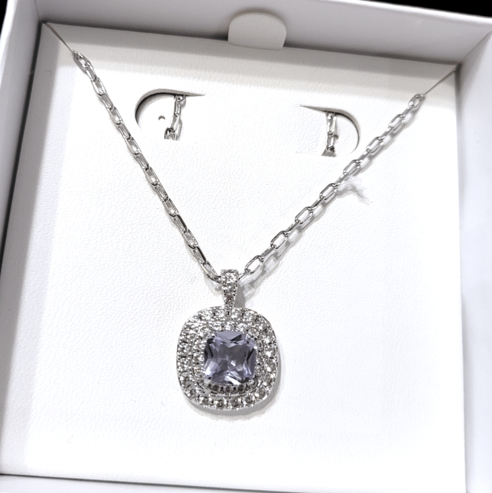 NIB Light Amethyst Necklace RBP2748